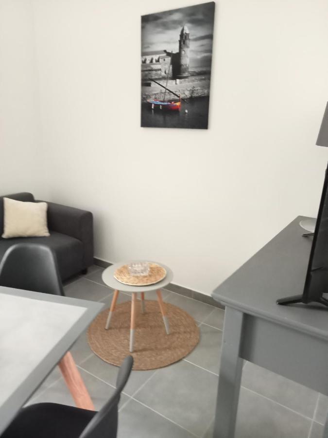Chez Jean.Mi Daire Millas Dış mekan fotoğraf