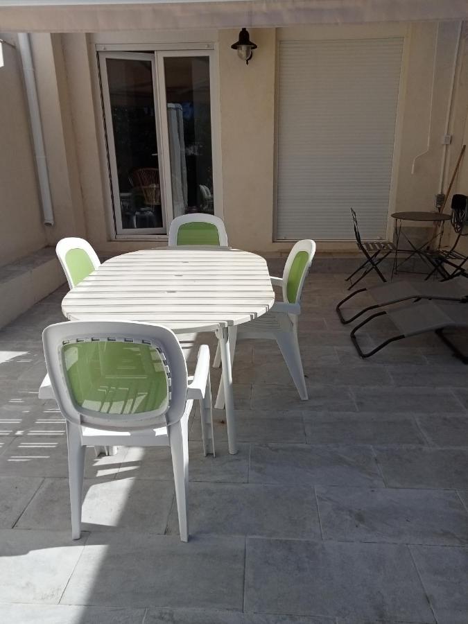 Chez Jean.Mi Daire Millas Dış mekan fotoğraf